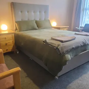  Homestay Edenderry Town House United Kingdom